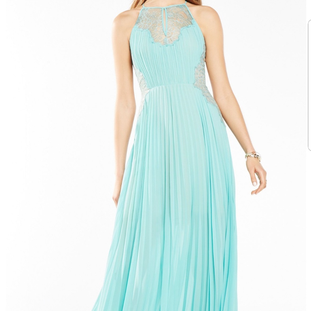 BCBGMax Azria Women's Misty Pleated Gown With Lace